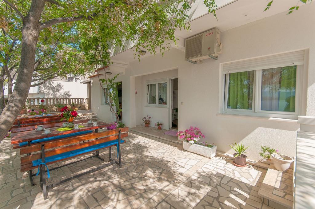 Apartments Zdenka Omiš Kültér fotó