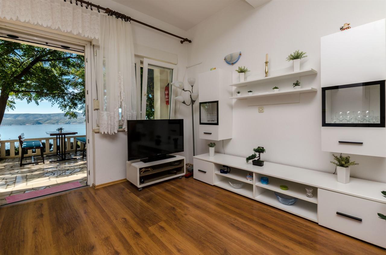 Apartments Zdenka Omiš Kültér fotó
