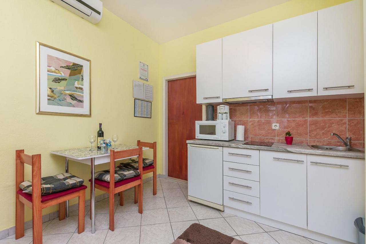Apartments Zdenka Omiš Kültér fotó